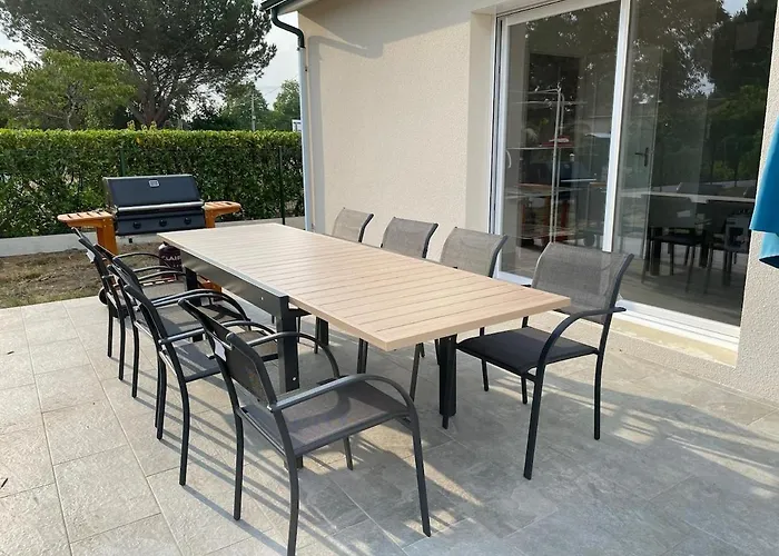 Tatil Evi Maison Neuve Vue Sur L'ancien Moulin Du Medoc Lesparre-Médoc