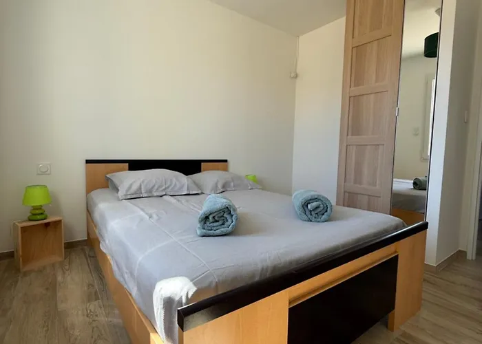 Tatil Evi Maison Neuve Vue Sur L'ancien Moulin Du Medoc *